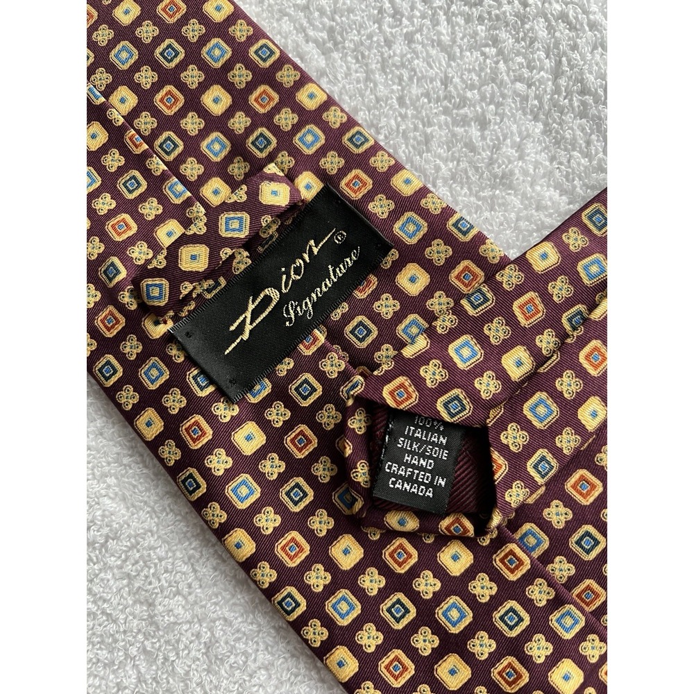 Dion Signature	Geometric Square Medallion Print Motif Italian Silk Long Tie